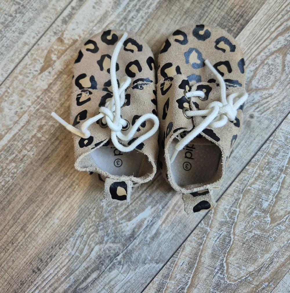Piper Finn Leopard Print Oxfords, Size 3